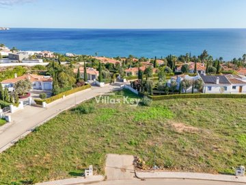 idc3b2b801-0000-0500-0000-000017ddd3f0