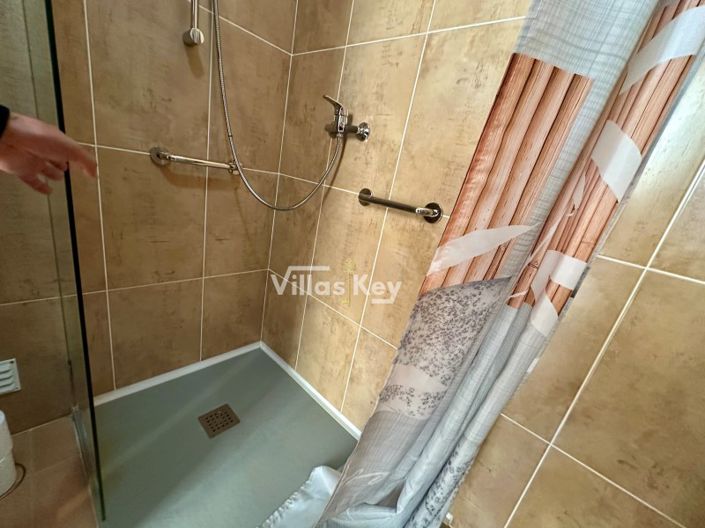 Image No.16-3 Bed Apartment for sale