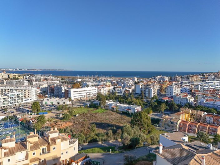 Image No.32-4 Bed House for sale