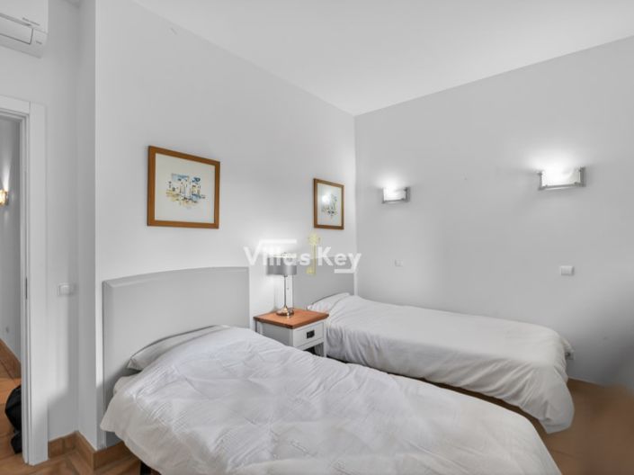 Image No.10-2 Bed Apartment for sale