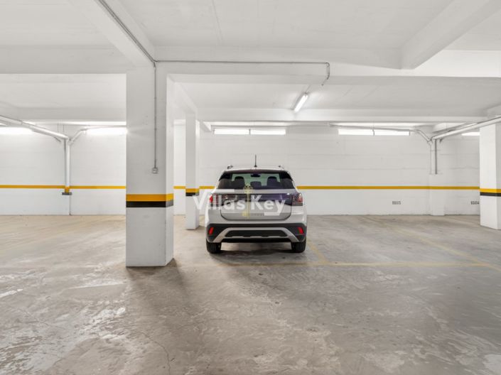 Image No.17-2 Bed Apartment for sale