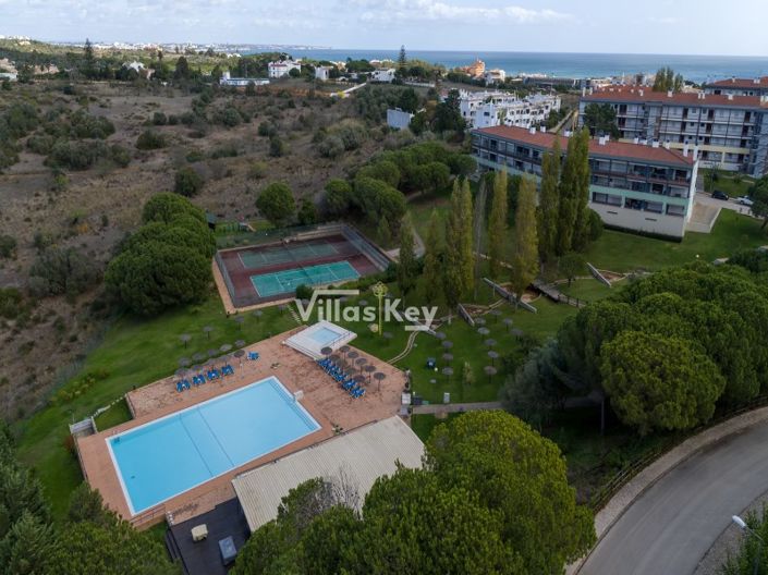 Image No.20-2 Bed Apartment for sale