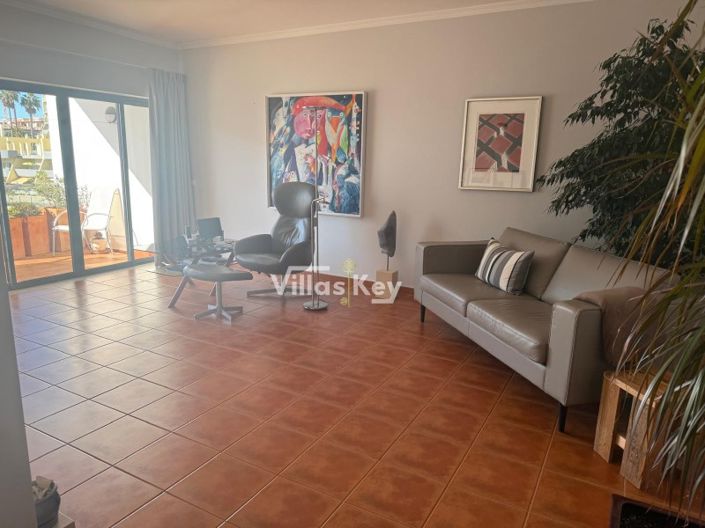 Image No.3-Appartement de 2 chambres à vendre à Lagos