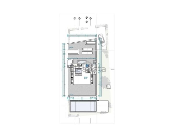 Image No.25-4 Bed House for sale