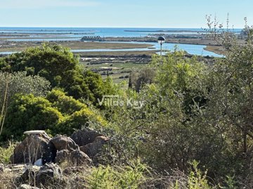 idb3b8b301-0000-0500-0000-00001802b869