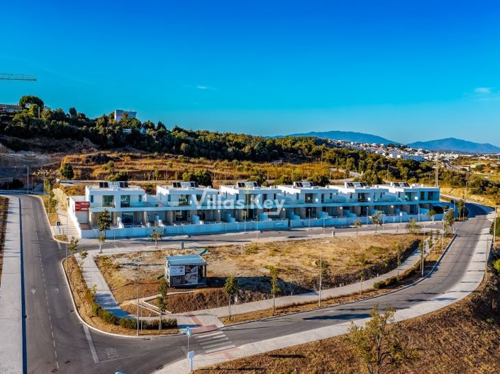 Image No.29-3 Bed House for sale