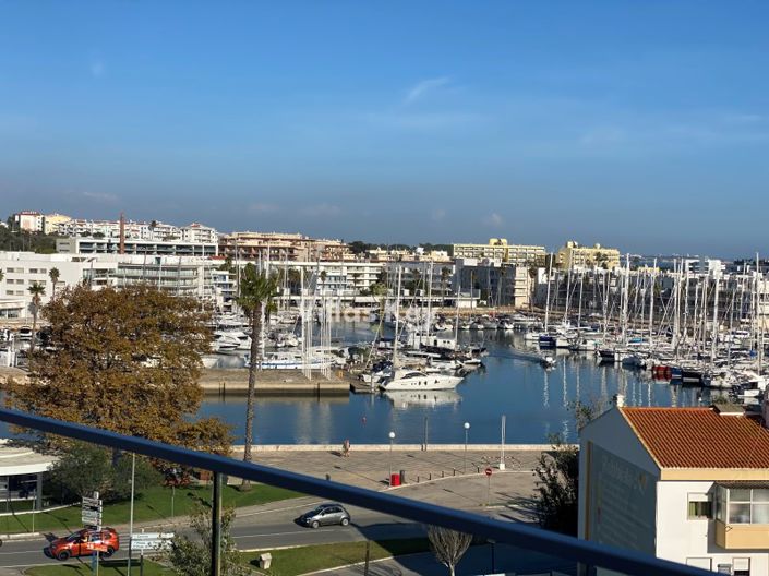 Image No.11-3 Bed Apartment for sale