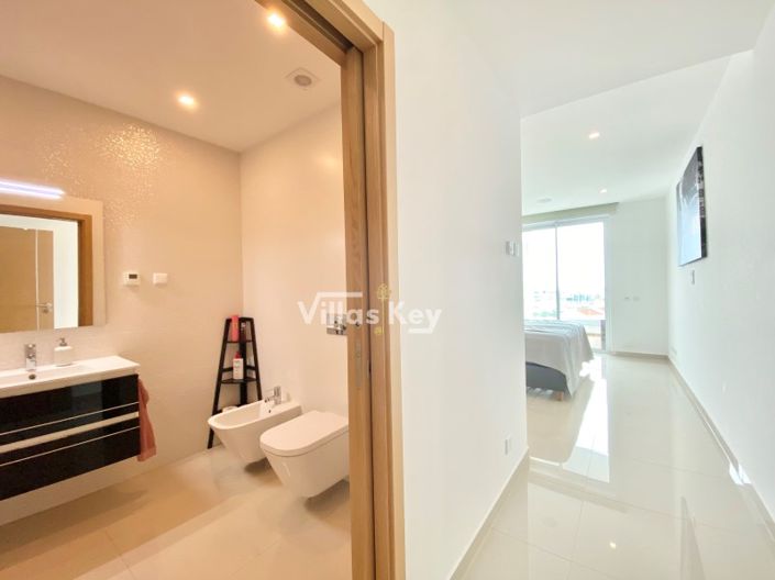 Image No.16-3 Bed Apartment for sale