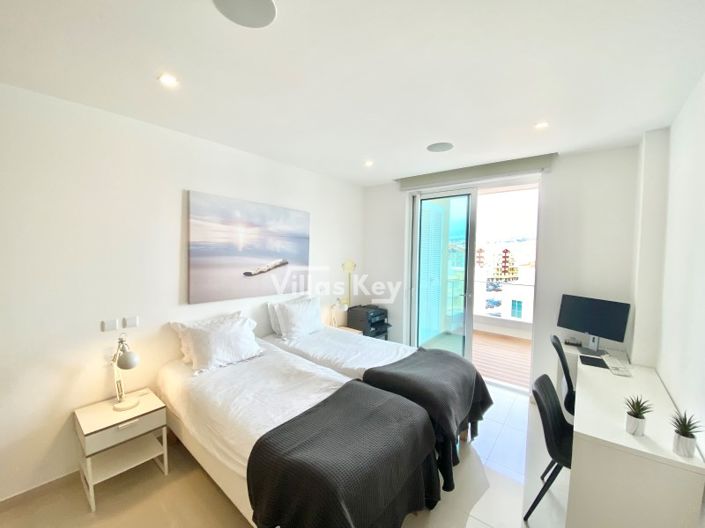 Image No.27-3 Bed Apartment for sale