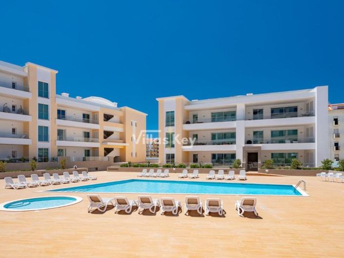 Image No.35-3 Bed Apartment for sale