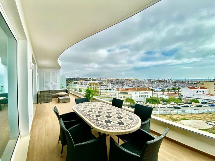 Image No.7-3 Bed Apartment for sale