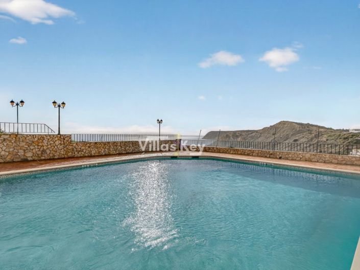 Image No.11-22 Bed Apartment for sale