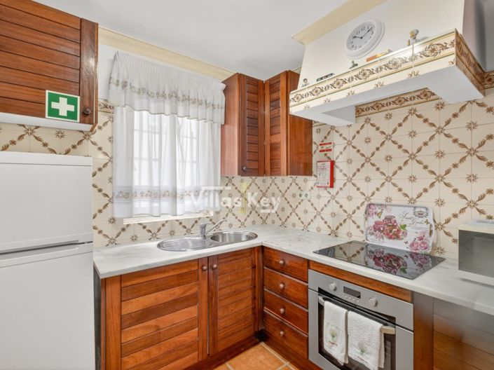 Image No.24-22 Bed Apartment for sale