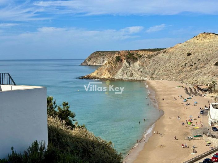 Image No.3-22 Bed Apartment for sale