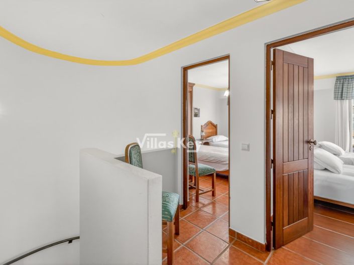 Image No.52-22 Bed Apartment for sale