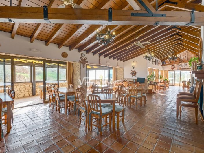 Image No.7-22 Bed Apartment for sale