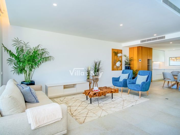 Image No.4-3 Bed House for sale