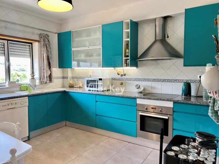 Image No.10-3 Bed Apartment for sale