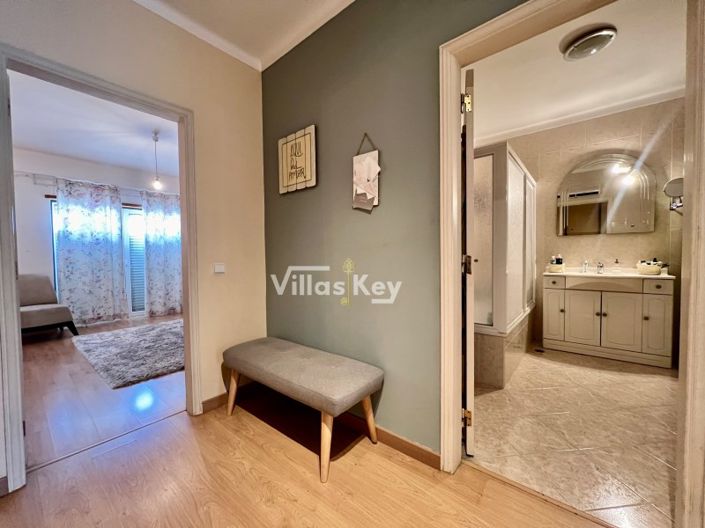 Image No.12-3 Bed Apartment for sale