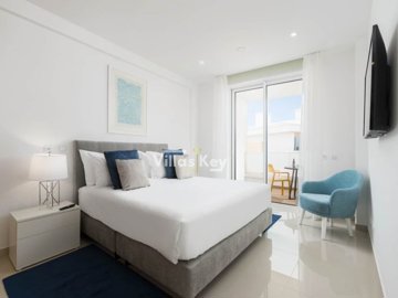 id1aadbc01-0000-0500-0000-000018309929