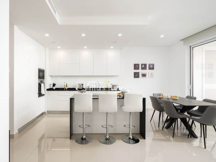 Image No.4-2 Bed Apartment for sale