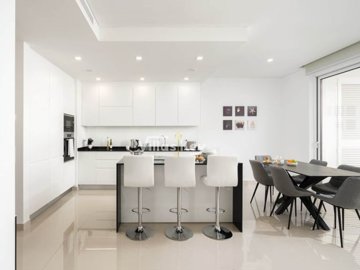 id1aadbc01-0000-0500-0000-000018309922