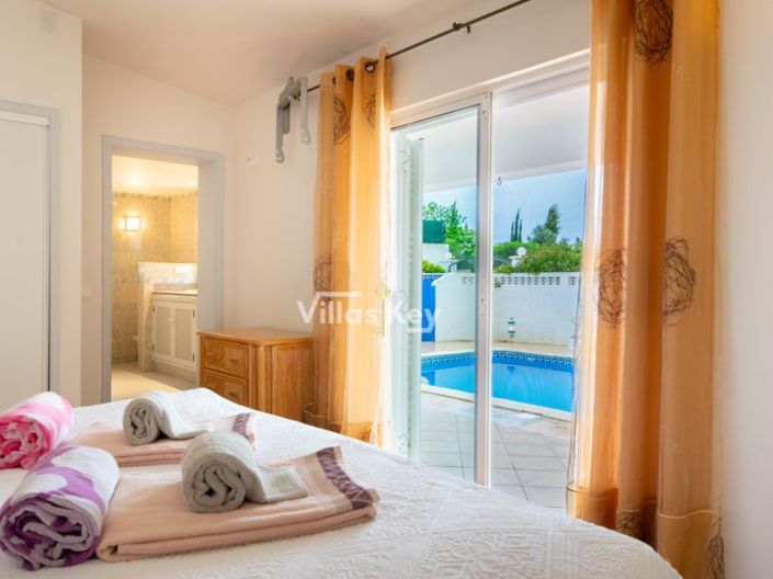 Image No.5-3 Bed House for sale