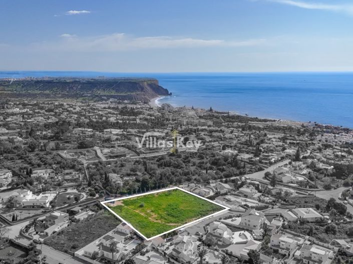 Image No.15-3 Bed House for sale