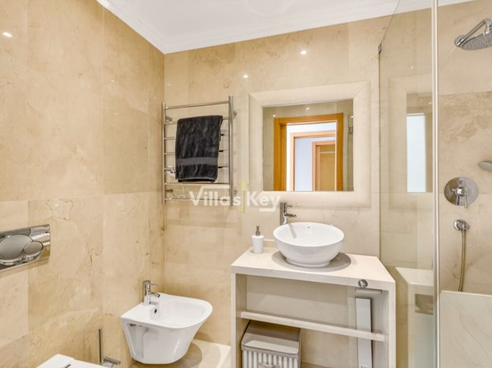 Image No.11-2 Bed Apartment for sale