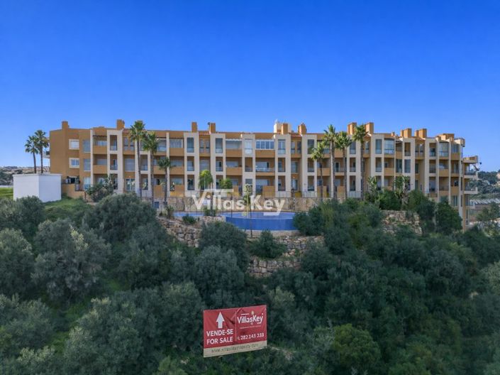 Image No.17-2 Bed Apartment for sale