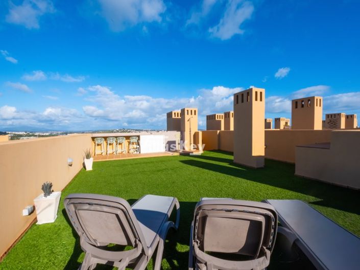 Image No.4-2 Bed Apartment for sale