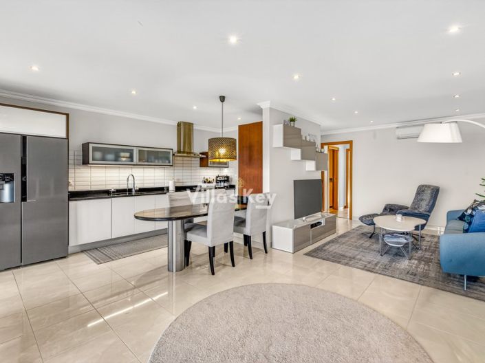 Image No.5-2 Bed Apartment for sale