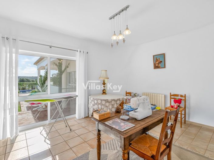 Image No.21-4 Bed Farmhouse for sale