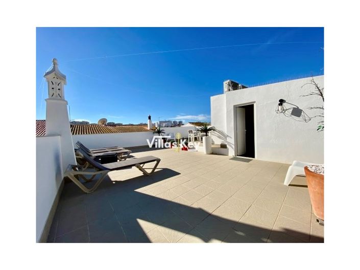 Image No.17-5 Bed Apartment for sale