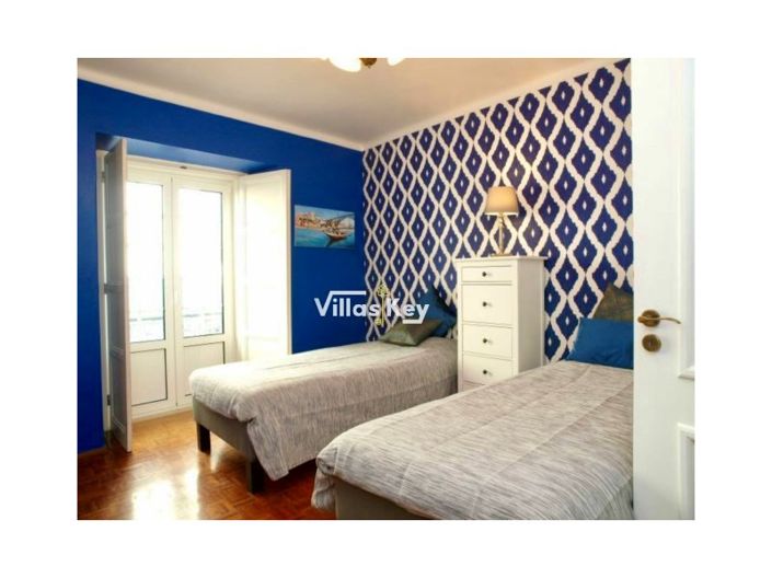 Image No.38-5 Bed Apartment for sale