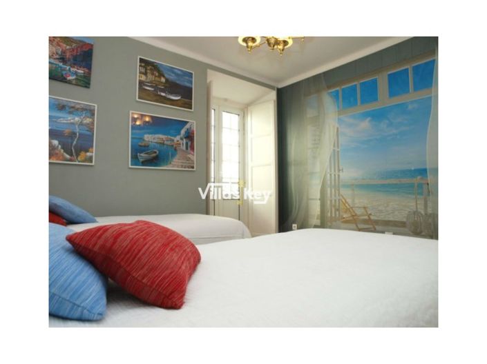 Image No.56-5 Bed Apartment for sale