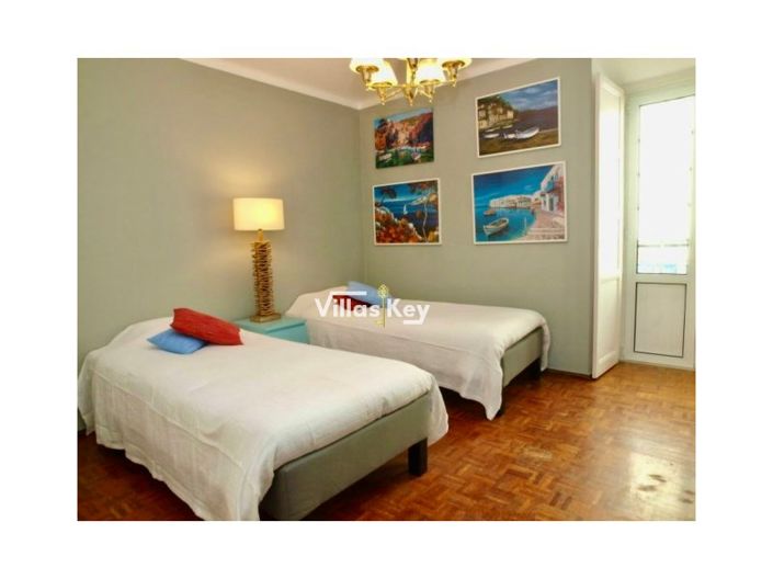 Image No.59-5 Bed Apartment for sale