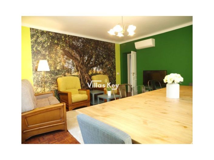 Image No.32-5 Bed Apartment for sale