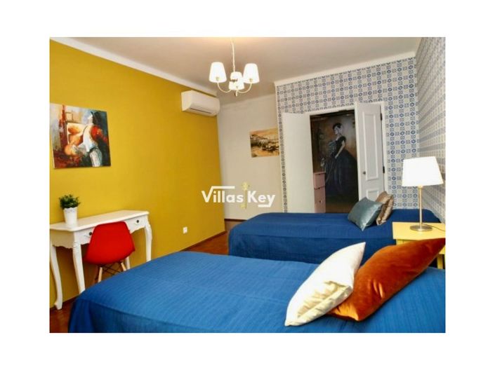 Image No.38-5 Bed Apartment for sale