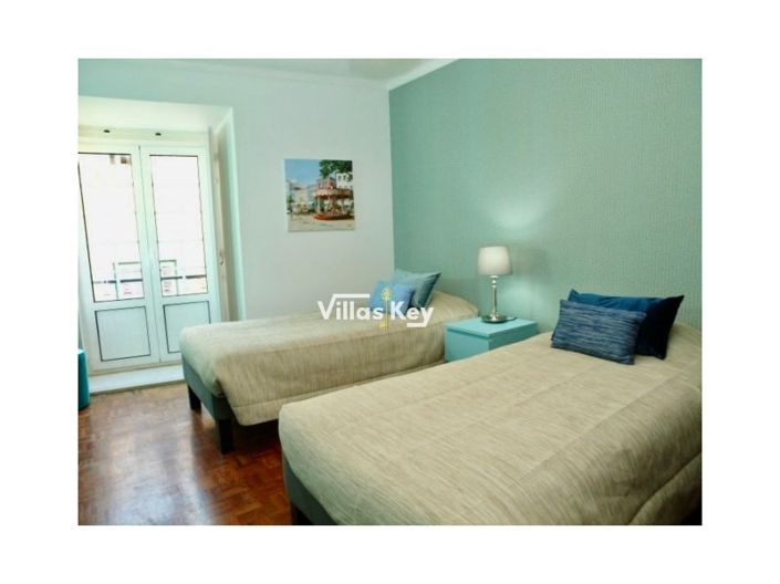 Image No.51-5 Bed Apartment for sale