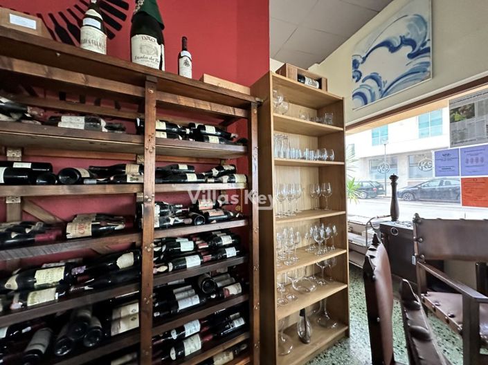 Image No.52-5 Bed Apartment for sale