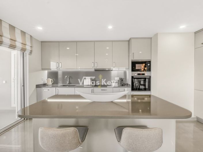 Image No.19-2 Bed Apartment for sale