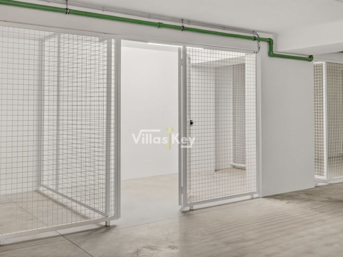 Image No.33-2 Bed Apartment for sale