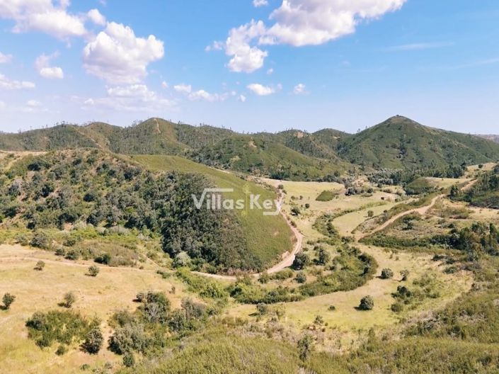 Image No.13-3 Bed House for sale