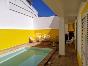 id36acbf01-0000-0500-0000-00001865e32a