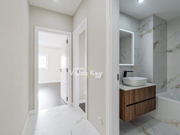 id3957c001-0000-0500-0000-00001870e713