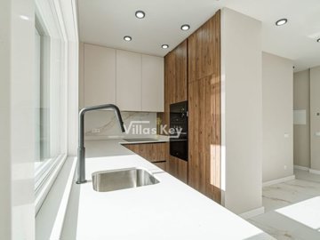 id3f57c001-0000-0500-0000-00001870e793