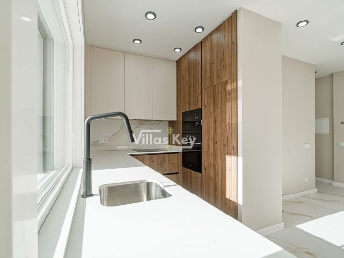 Image No.8-2 Bed Apartment for sale