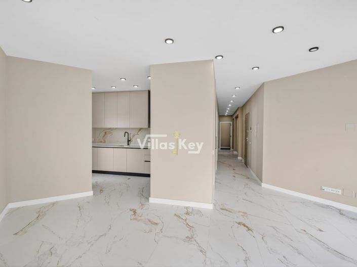 Image No.7-3 Bed Apartment for sale