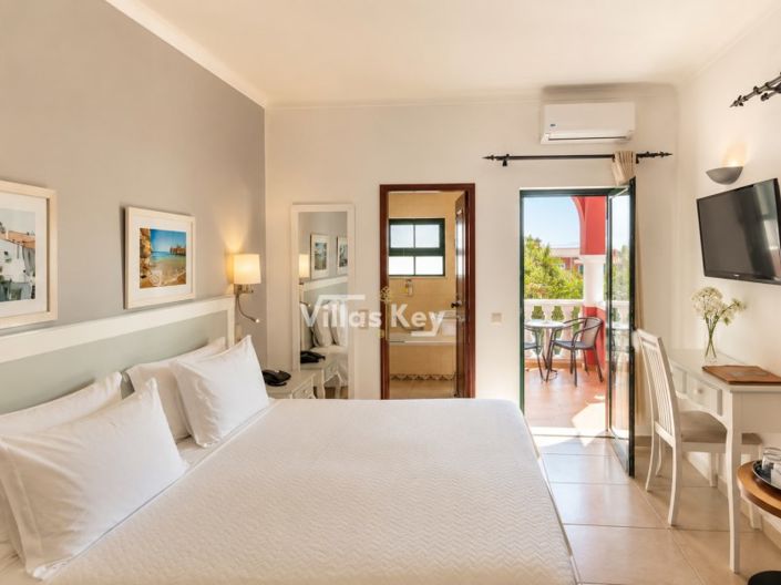 Image No.8-25 Bed Hotel for sale